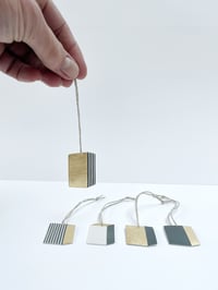 Image 4 of Small gilded hanging decoration 5 choices 3.5cm