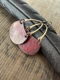 Image 15 of Mixed metal brass and copper earrings. n18