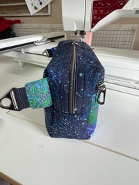 Image 8 of Hip 2 Sling Sewing Pattern * Fanny Pack - Sling Bag - Hip Bag - PDF Download