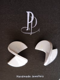 Image 3 of Stud Earrings - Twists  (PCE038)