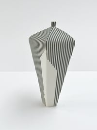 Image 3 of Archive Vessel : Tapered pentagonal vessel with stripes 11cm