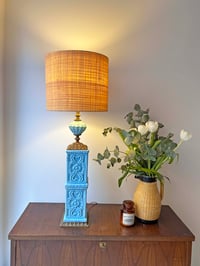 Image 3 of PIE DE LÁMPARA CERÁMICA AZUL CON BRONCE, AÑOS 60