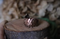 Image 3 of Aello con vera felce elettroformata in rame e finitura ossidata, taglia 21