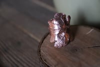 Image 3 of Anello con vera foglia di quercia elettroformata in rame e finitura lucida, taglia 13