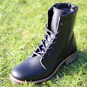 Image of Buckthorn - Black (lined)