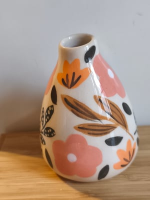 Image of   Petit vase  grandes fleurs 