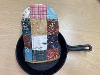 Image 9 of Quilted TRENDY Oven Mitt SEWING Pattern - PDF Download