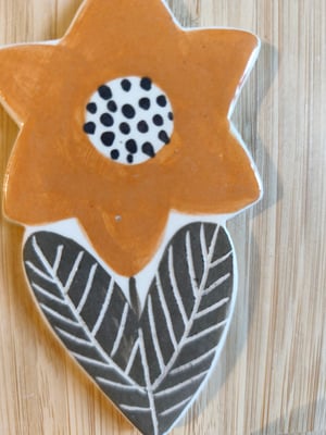 Image of    Suspension fleur beige 