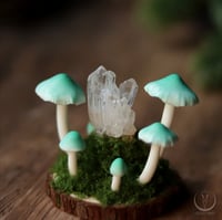 Image 5 of Fungi decoration with raw crystal 
