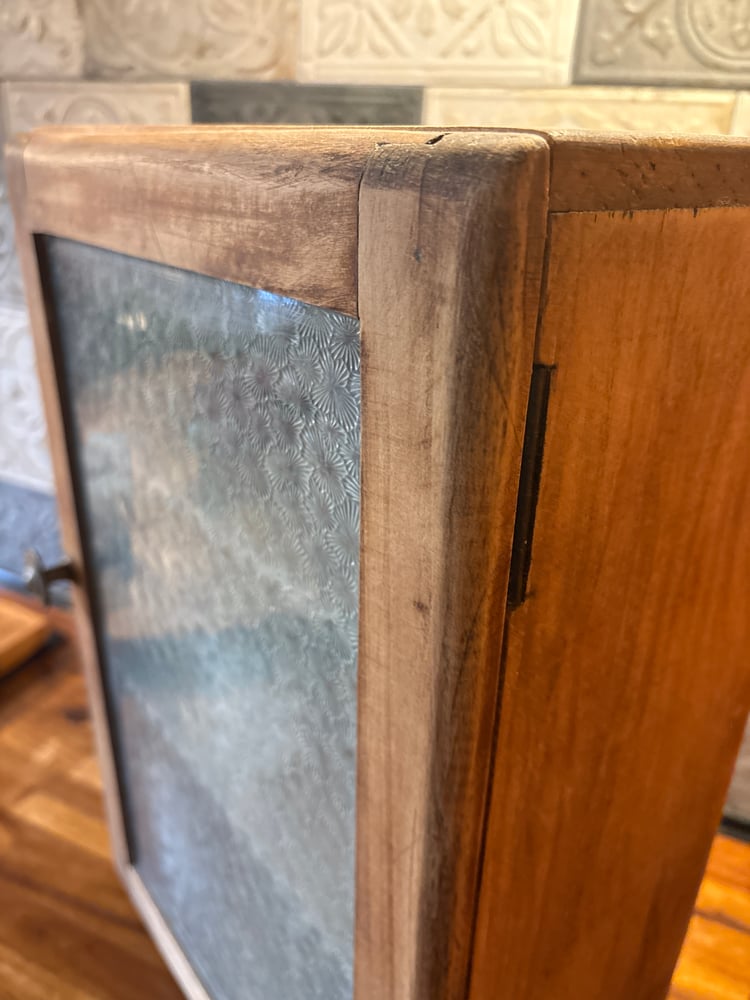 Image of Armoirette - Mariette