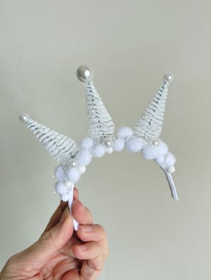 Image of Snowy Christmas Trees Tiara Headband in White for Blythe Dolls 
