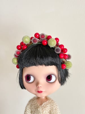 Image of Luscious Berries Tiara Headband for Blythe Dolls 