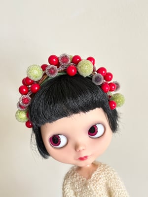 Image of Luscious Berries Tiara Headband for Blythe Dolls 