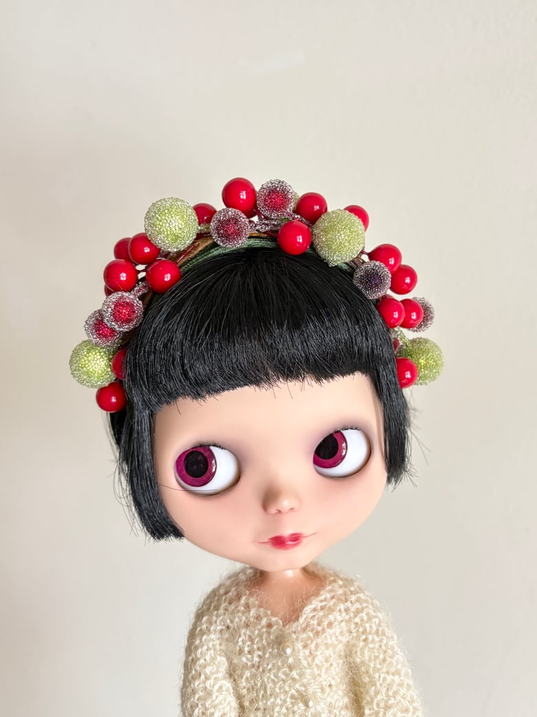 Image of Luscious Berries Tiara Headband for Blythe Dolls 