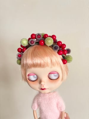 Image of Luscious Berries Tiara Headband for Blythe Dolls 