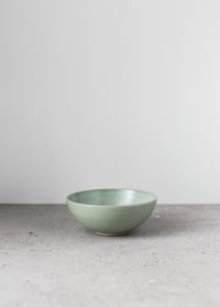 Image 1 of Small shallow bowl in Light green