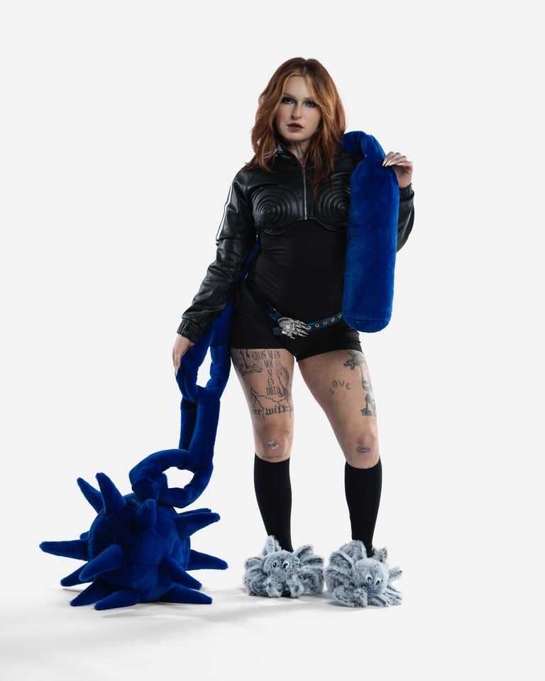 Maxi Medieval Flail Scarf Image 4