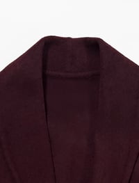 Image 2 of SKYNLYDRESS - Manteau court thermique en peluche à manches longues et nœud à la taille