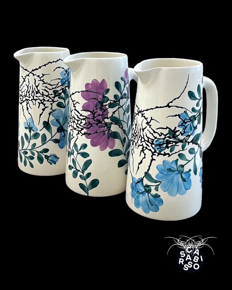DRINKINGHATE. LIMITED EDITION CARAFE