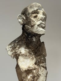 Image 4 of "Gunther"