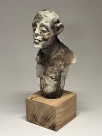 Image 5 of "Gunther"