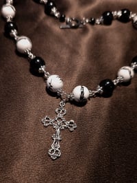 Image 3 of Snow Choker Necklace