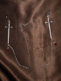 Image 1 of Draw Blood Glasses Chain Silver