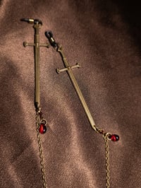 Image 3 of Draw Blood Glasses Chain Bronze