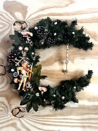 Large Crescent Moon Wreath