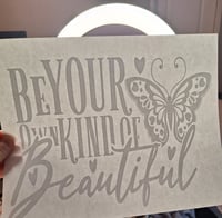 Image 12 of Prints on hand L