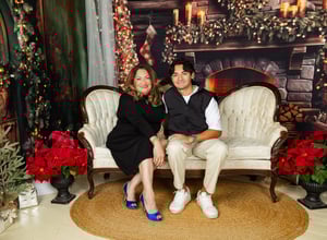 Image of 11/26/25: Christmas 40 (NO SANTA - FAMILY ONLY)