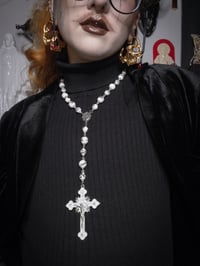 Image 2 of Snow Rosary Necklace