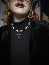 Image 2 of Snow Choker Necklace