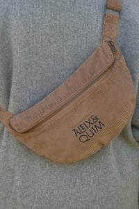 Image 2 of RIÑONERA "HARRIAK"