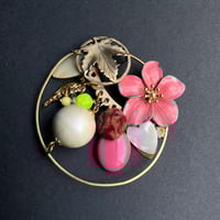 Image 1 of Broche « Marta »