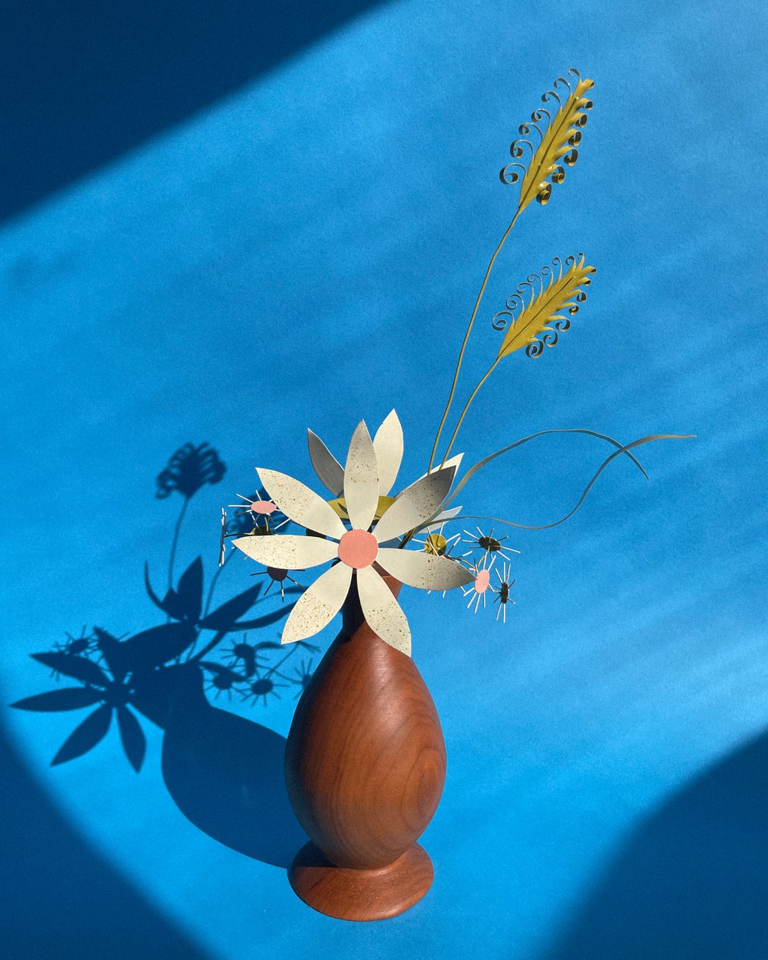 Image of Daisies, Asters & Grass Candelabra — Olive & Pink