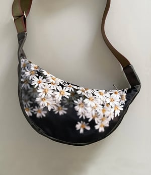 Image of Reserved listing for Alison