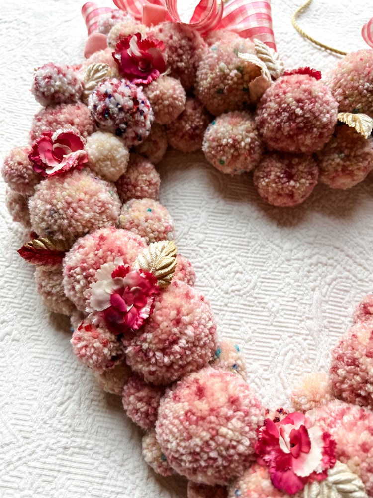 Image of Large Heart Wreath