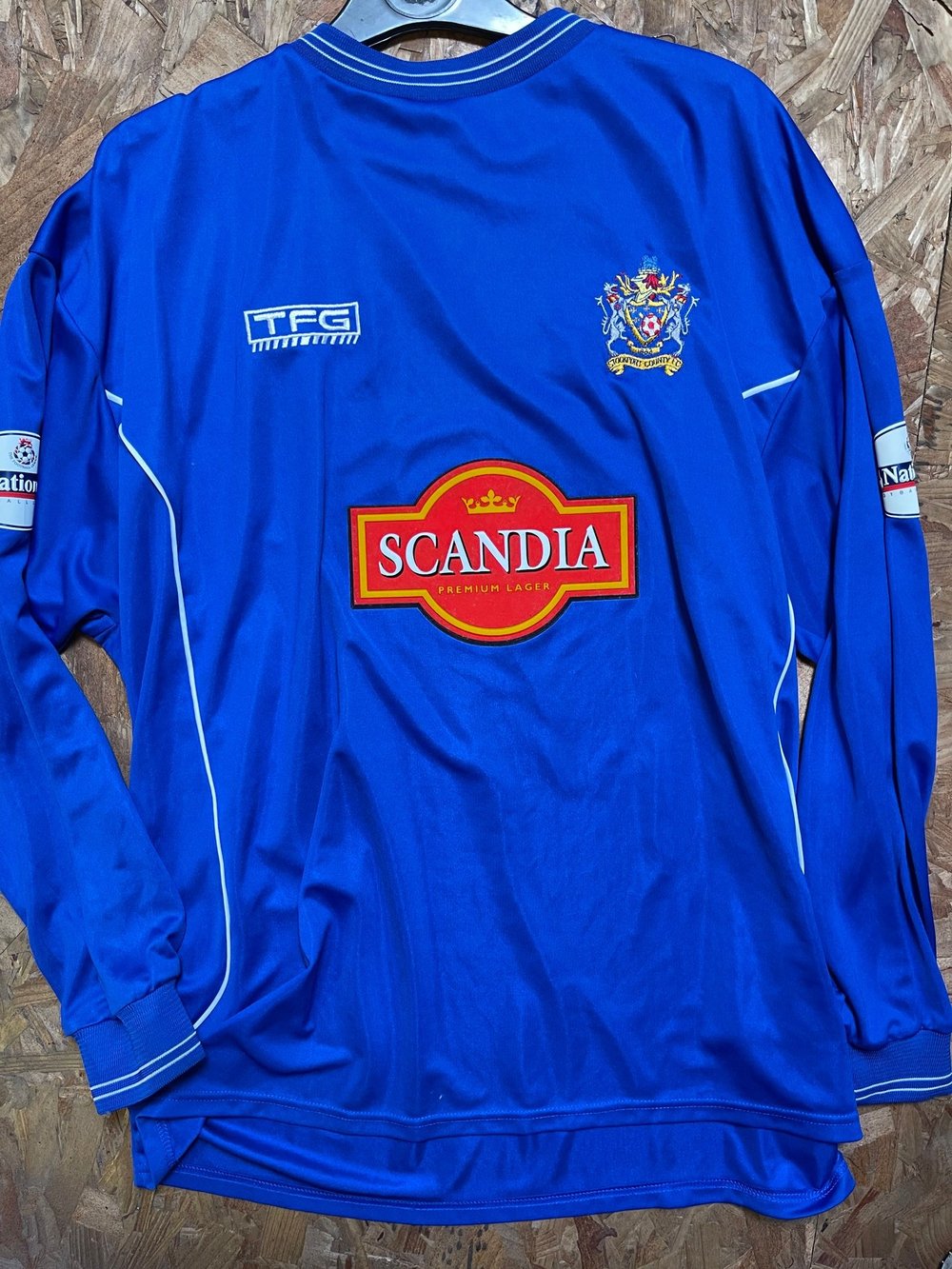 Match Worn 2003/04 TFG home shirt