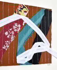 Image 2 of Terracotta Loop Quilt