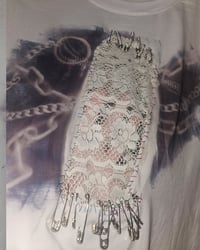 Image 2 of lace window w/ chains (medium)