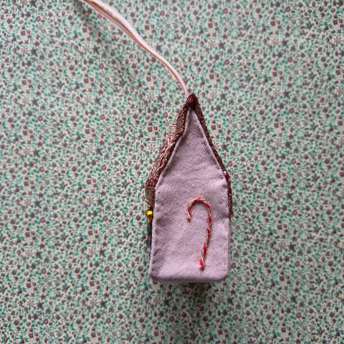 Image of Christmas Cottage No 5