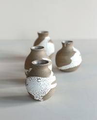 Image 2 of Vase - Sna Granite 