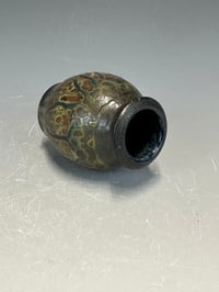 Image 3 of Tiny Vase 4