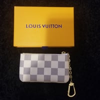 Image 3 of LV Key Pouch White