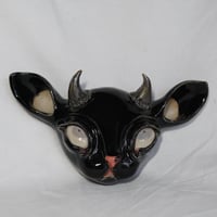 Image 1 of Catlike Bies