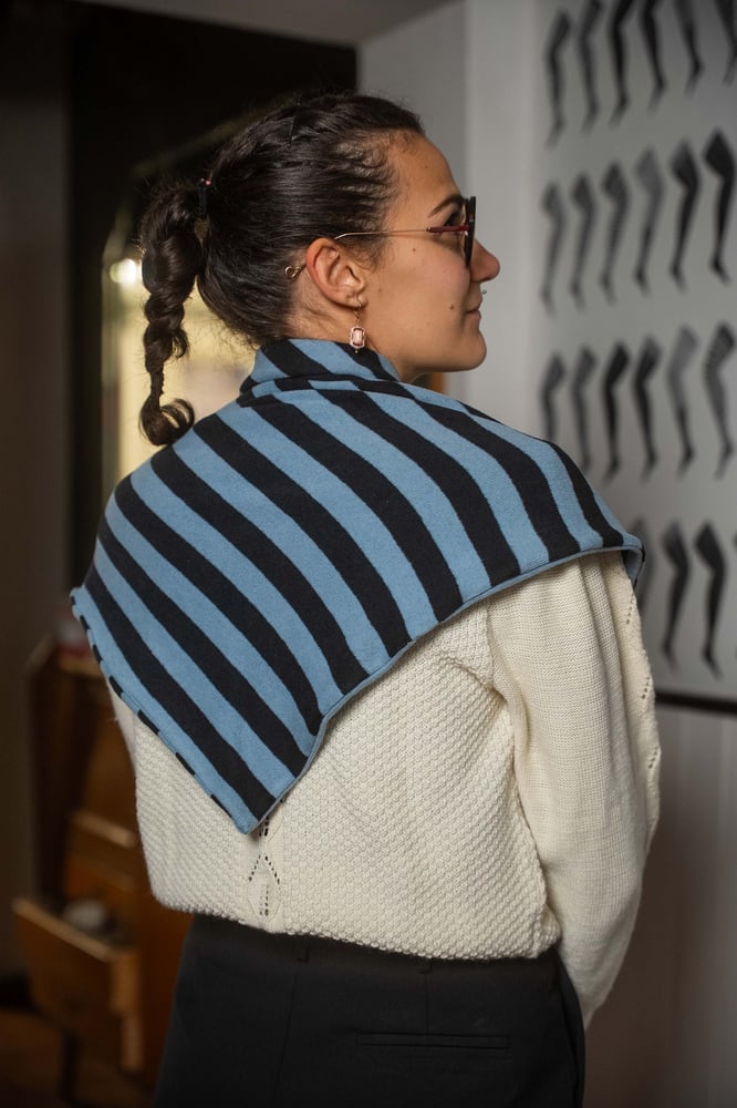 Image of Triangolo Blue Stripes