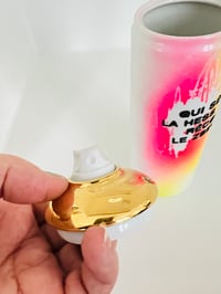 Image 3 of Bombe de peinture en céramique avec un slogan