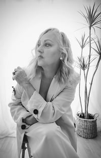 Image 1 of BLAZER ESSENCE