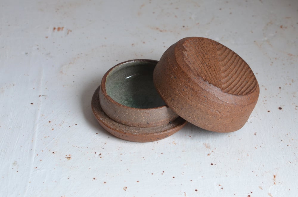 Image of Trinket box, unglazed